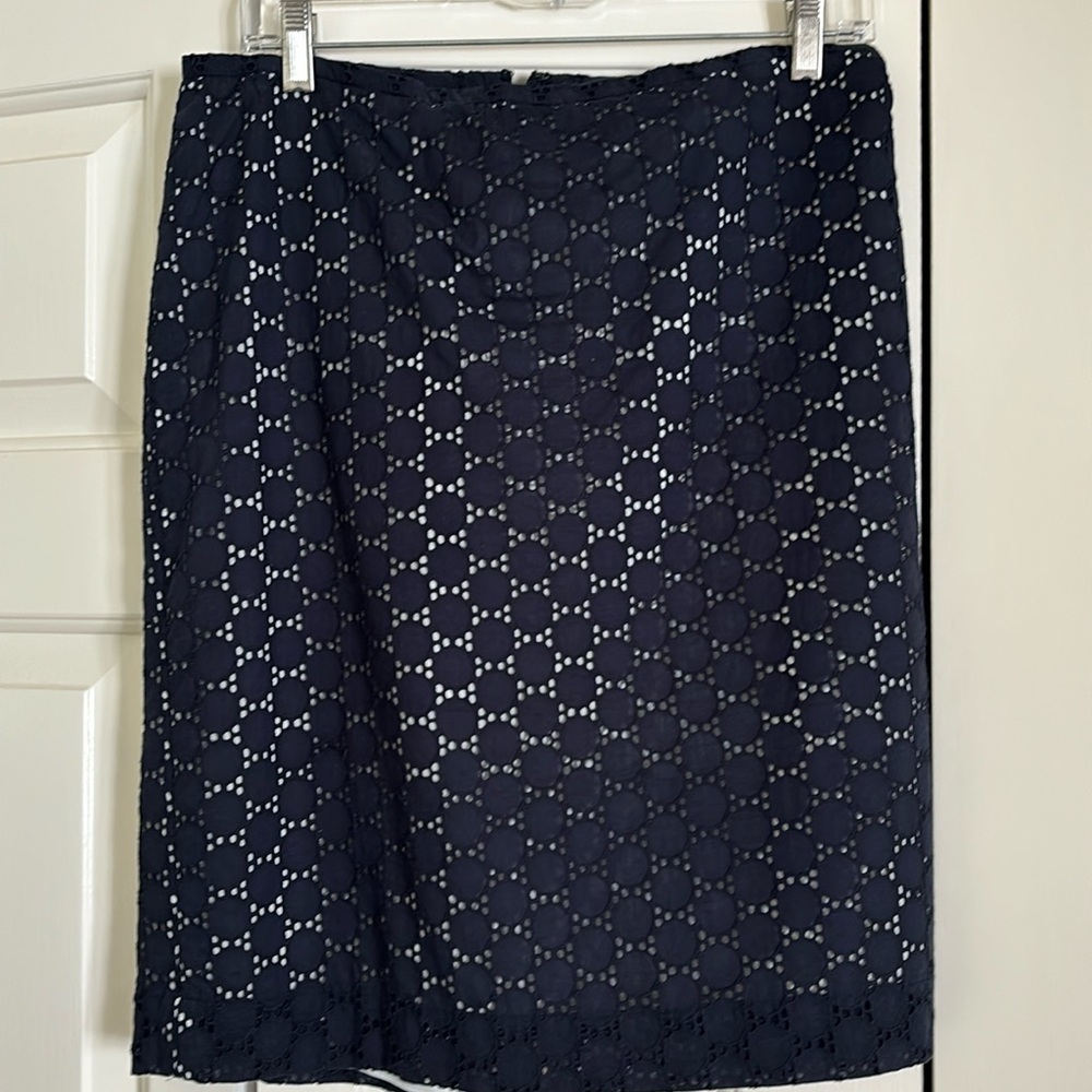 Loft skirt, size 8, navy and white eyelet, hits at knee